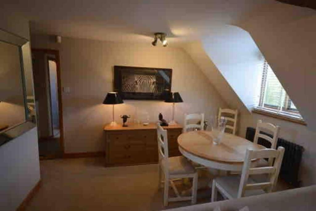 The Old Manor Coach House Apartment Cirencester Luaran gambar