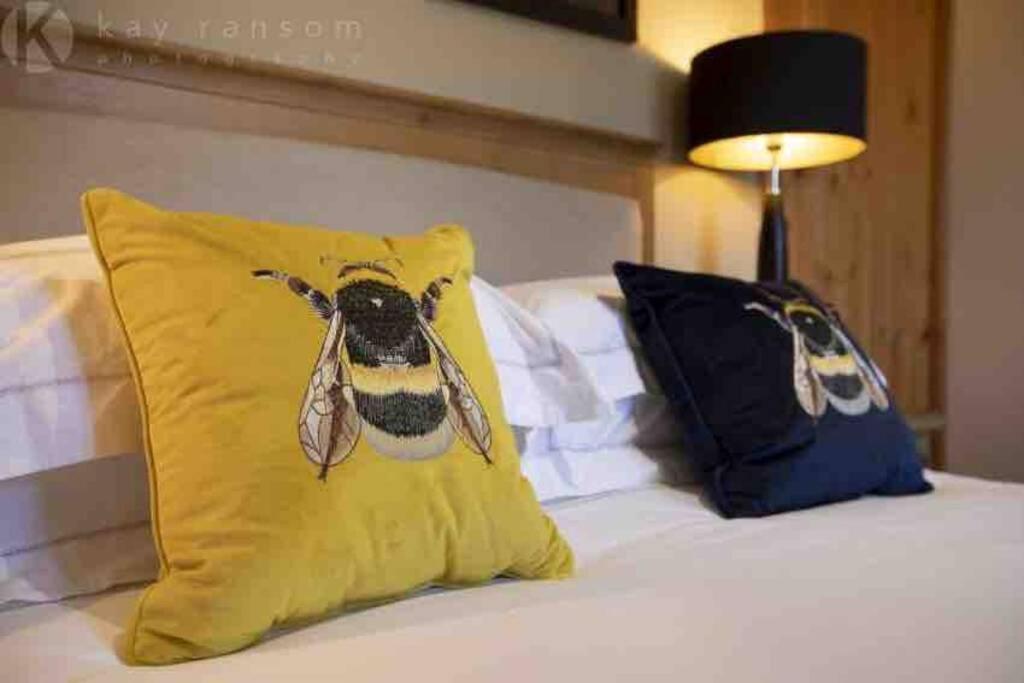 The Old Manor Coach House Apartment Cirencester Luaran gambar