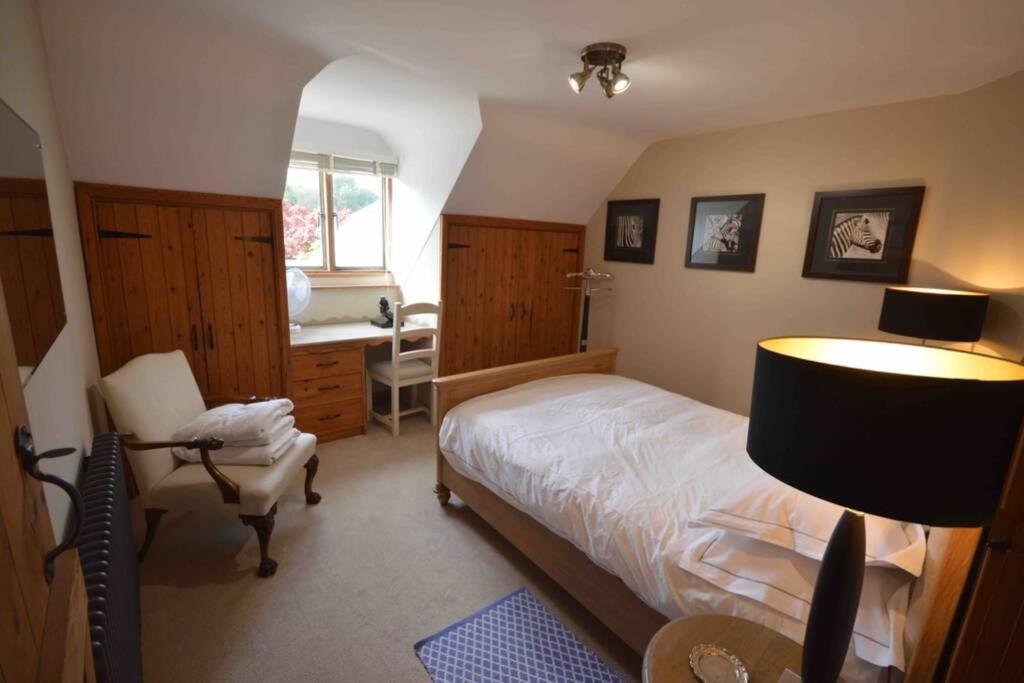 The Old Manor Coach House Apartment Cirencester Luaran gambar