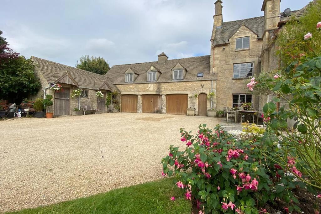 The Old Manor Coach House Apartment Cirencester Luaran gambar